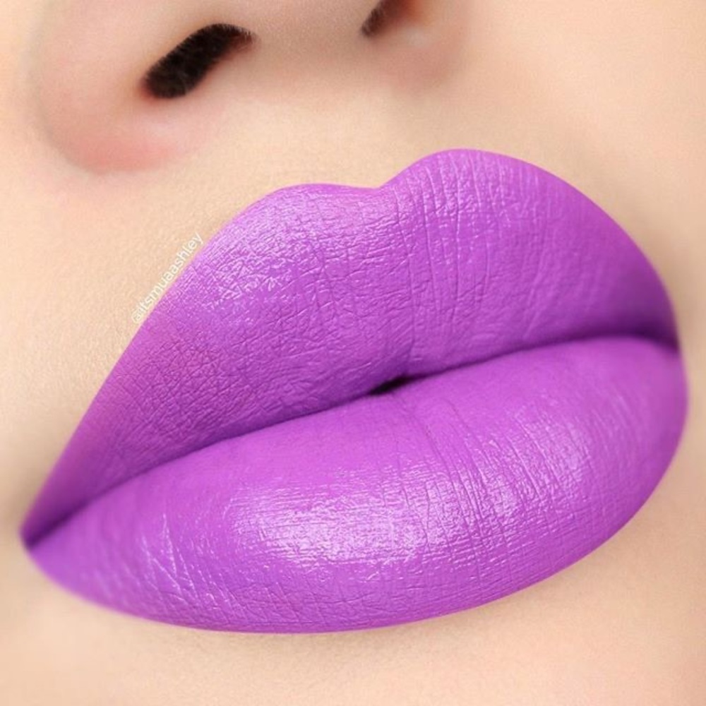 4/$20❇️NYX Run The World 💄